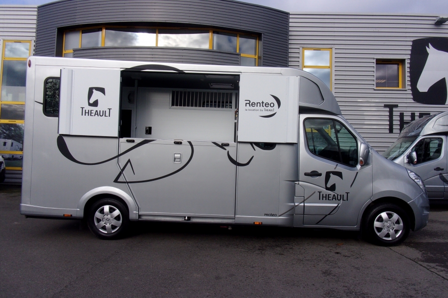 Un camion dispo dans le 95